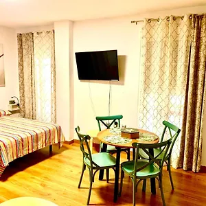 Anas Centro Historico Apartment Malaga
