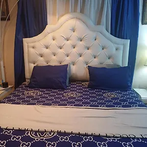 Deluxe Presidential Apartment Kingston